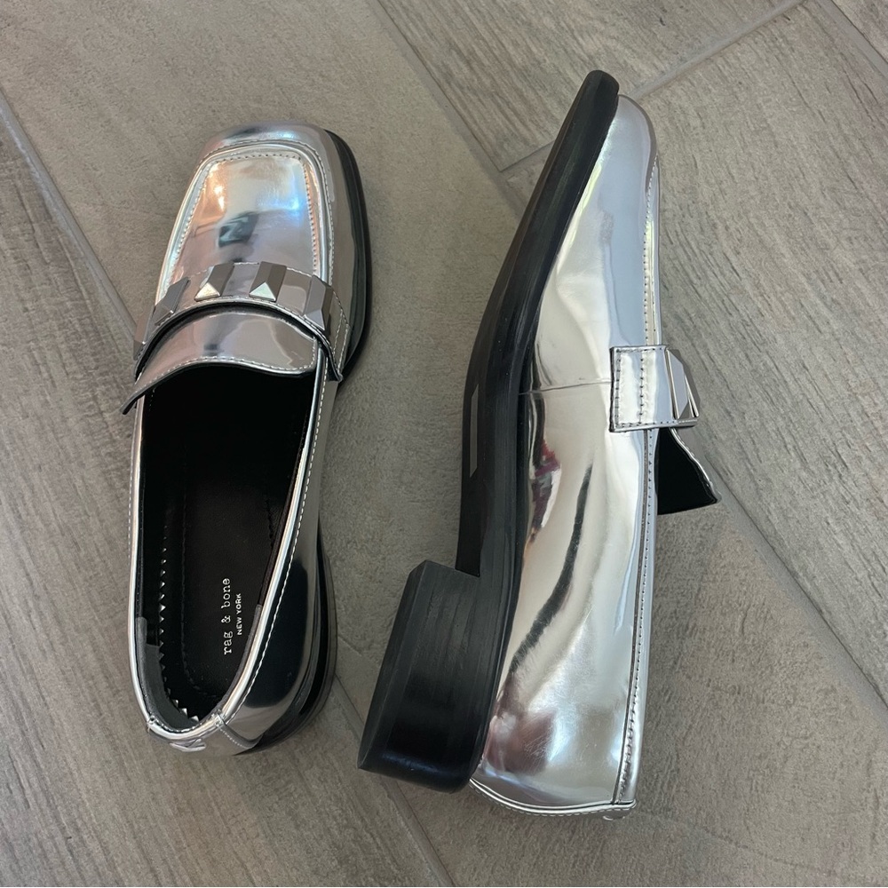 Rag & Bibs Silver Metallic Maxwell Loafers Leather size 38/ 9